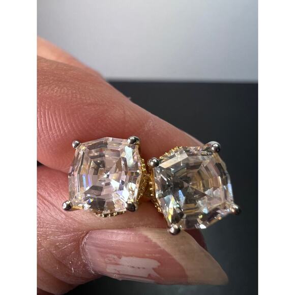 CZ radiant square YG vermeil stud earrings - Picture 1 of 11